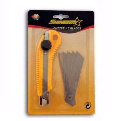 Utility Cutter + 5 Extra Blades